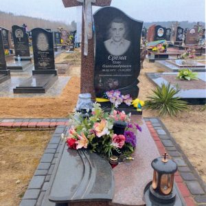 Одинарний пам’ятник: №124