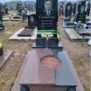 Одинарний пам’ятник : №131