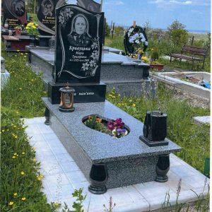 Одинарний пам’ятник : №145